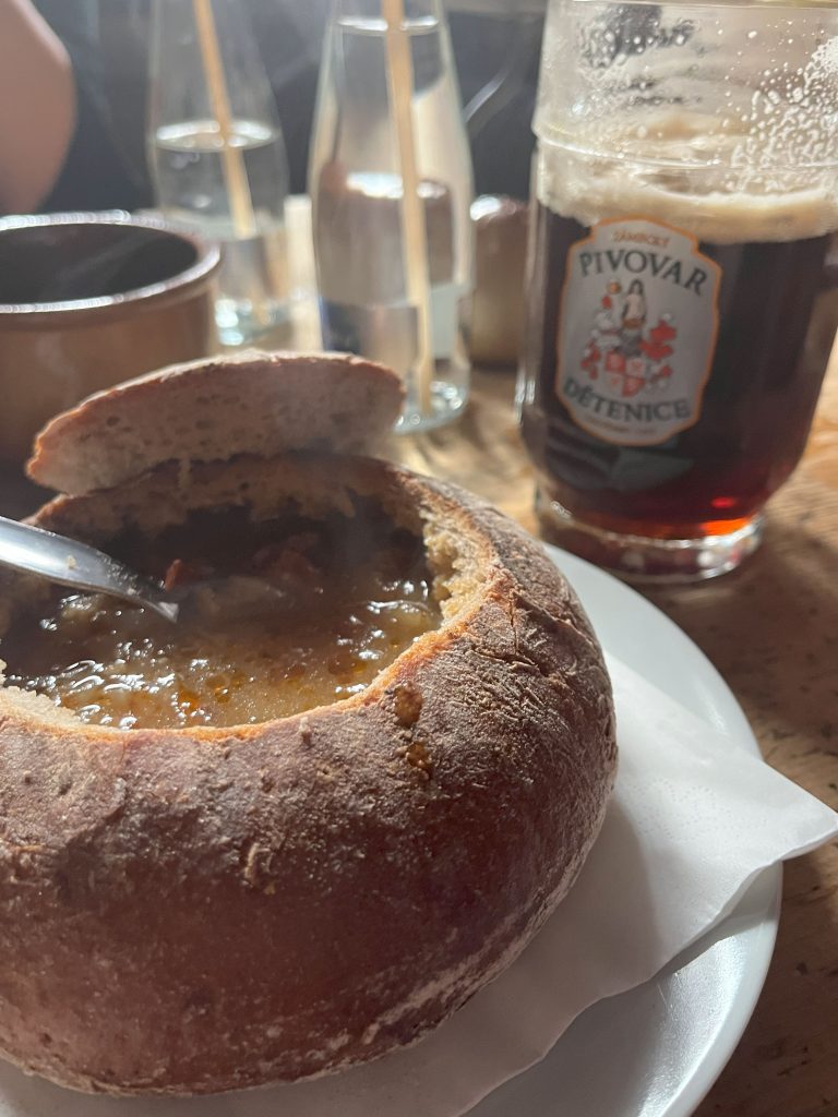 prague tavern-food